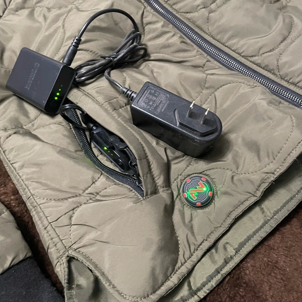 Mobile Warming Heated Coat/Jacket Olive Green with 2 Batteries Size Sm-Med - Picture 13 of 16